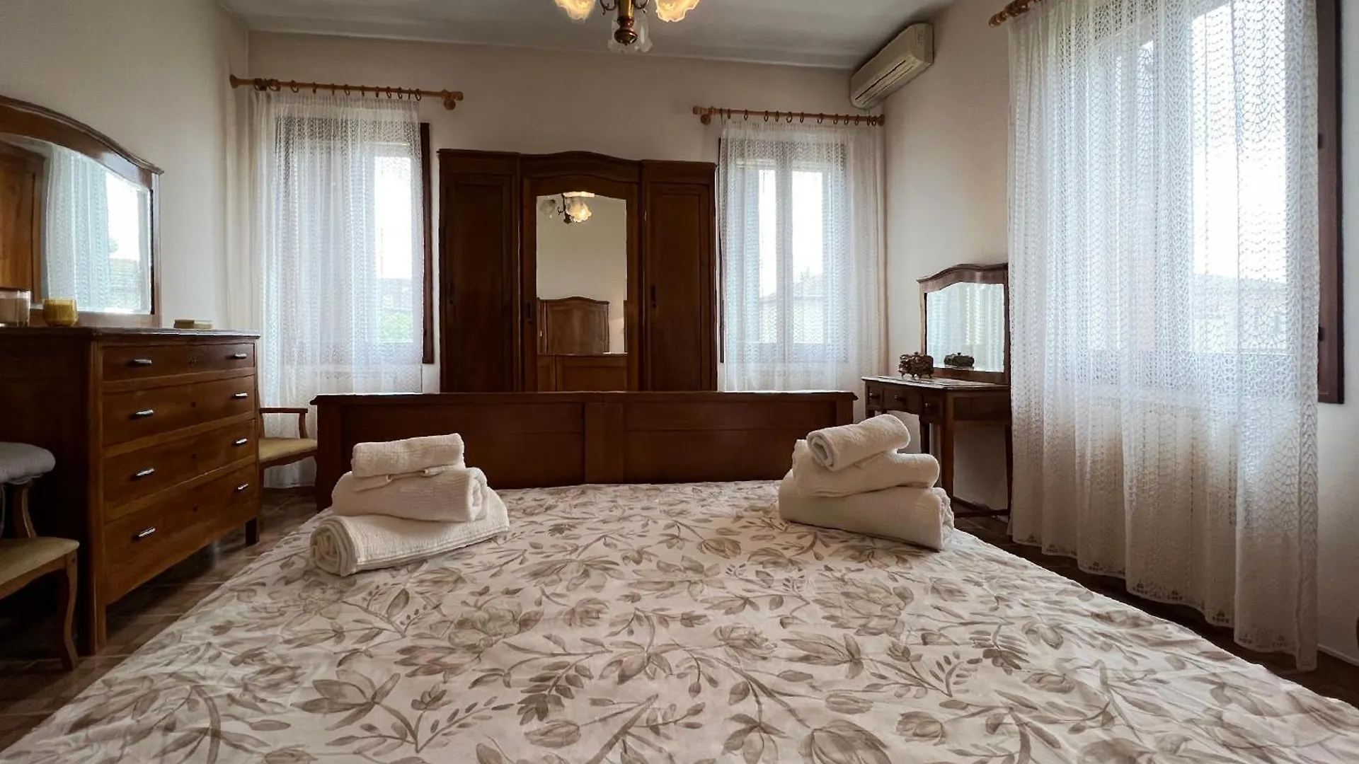 Ca'Mia - Rooms Порто-Толле Гостевой дом